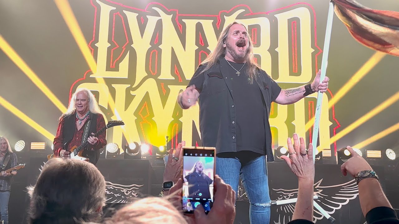 Crowd at a Lynyrd Skynyrd show